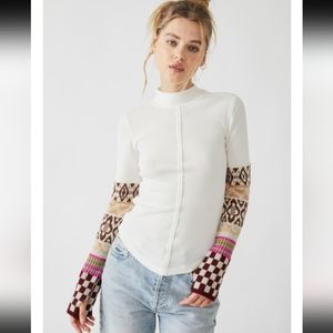 Free People Women's, Gorgeous Thermal Cuff, Color Ivory Combo, Size XSmall.